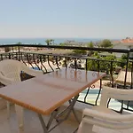 Aparthotel Kaya 3*